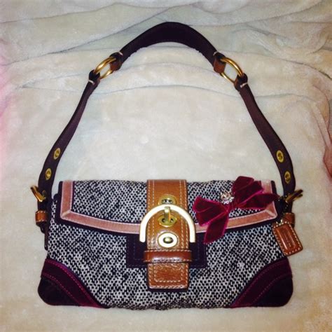 SoHo Large Tweed Shoulder Bag 